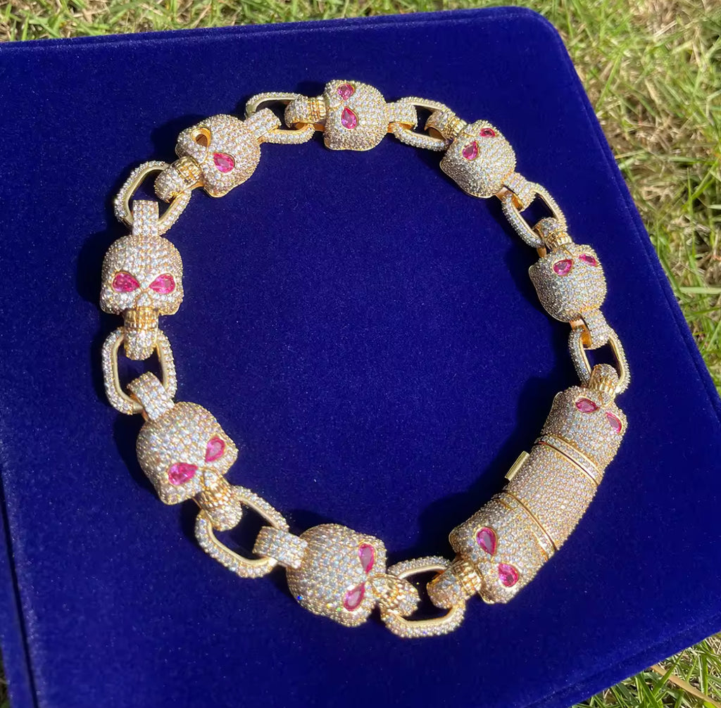 La Del Chino 💀(Necklace)